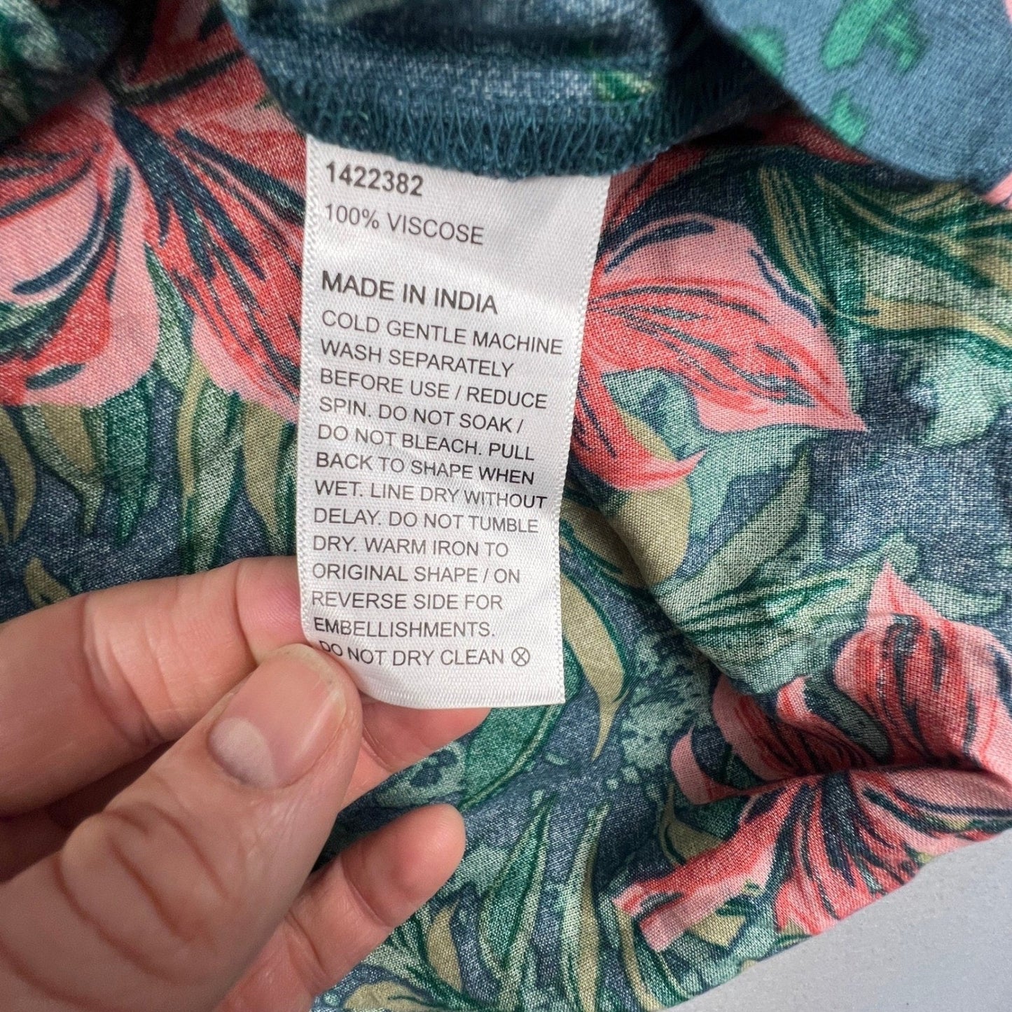 Hawaiian Button Up Shirt Mens XL Floral Tropical Summer Camp Aloha Vacation