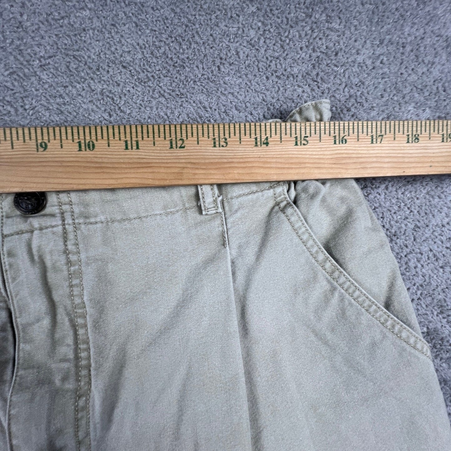 VTG Royal Robbins Canvas Shorts Womens 14 Khaki Pleated Elastic Hiking Outdoor