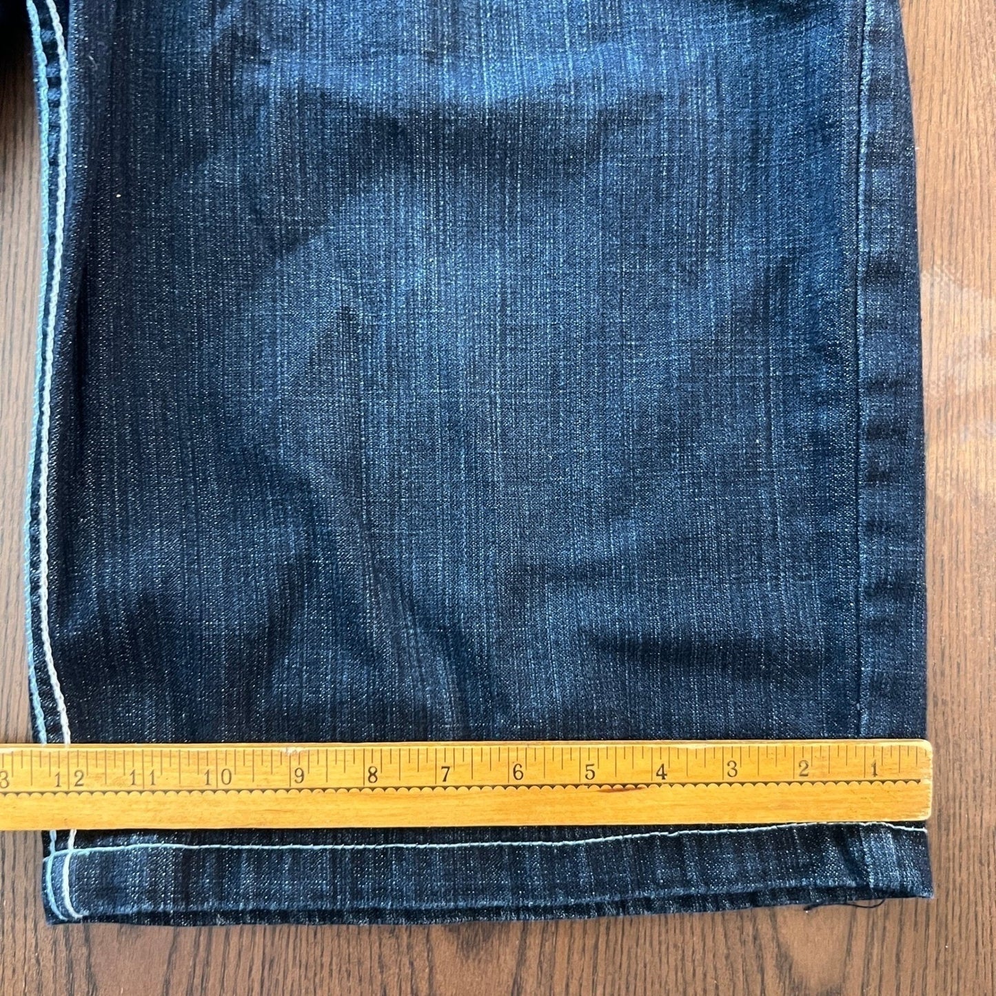 Evolution in Design Denim Shorts Men's Dark Wash Size 36 Embroidered Pockets Y2K