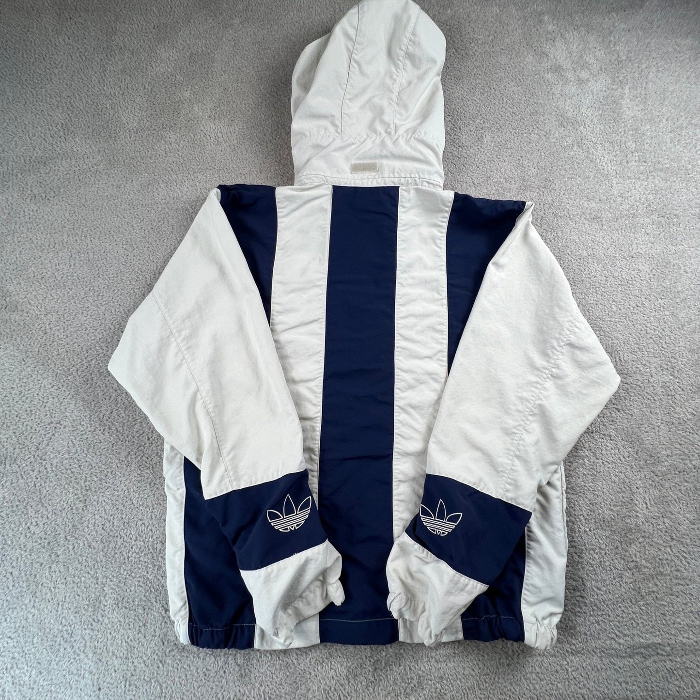 Adidas Windbreaker Jacket Mens Medium Cream Navy Blue Colorblock Trefoil Sporty
