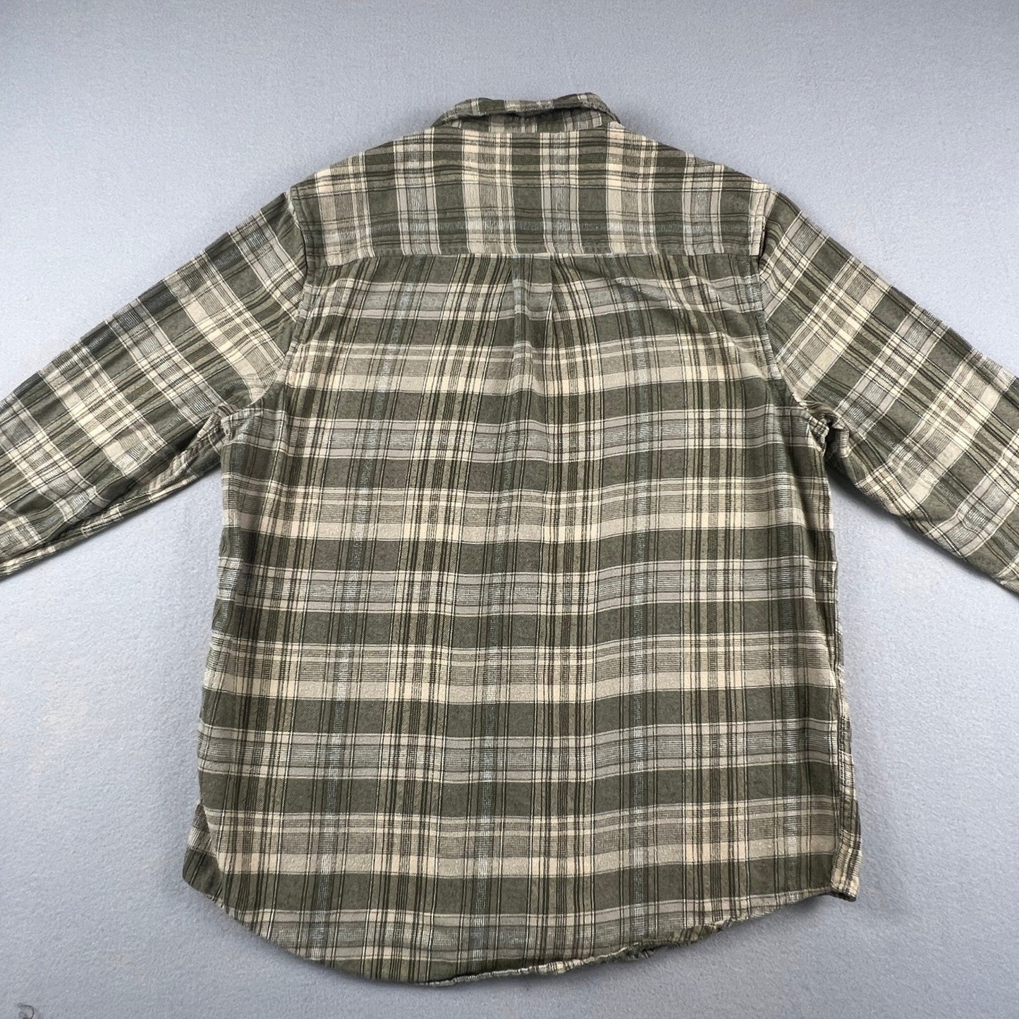 14th & Union Plaid Button Down Mens Size Medium Olive Green Cotton Flannel Style
