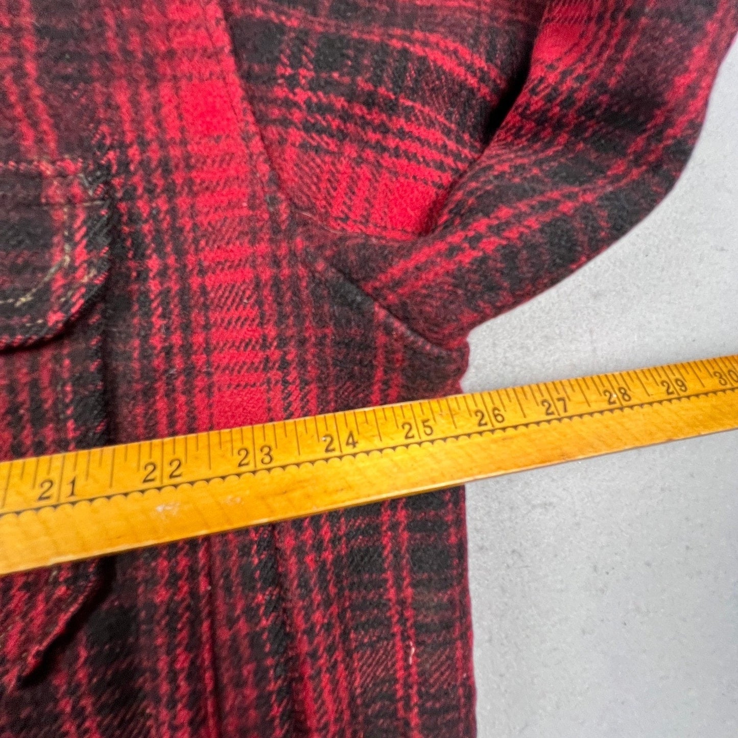 Vintage Woolrich Wool Plaid Hunting Jacket Mens 46 Red Mackinaw Coat Outdoor