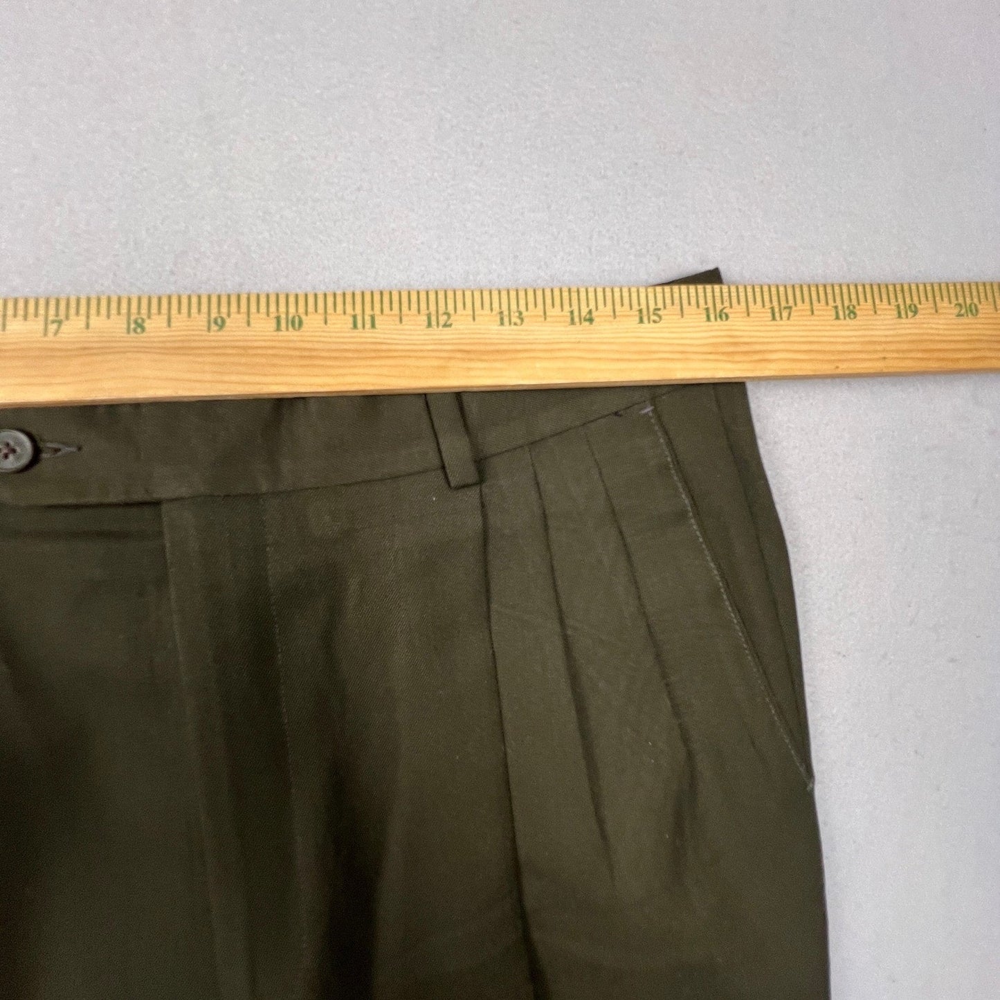 Monsieur by Givenchy Dress Pants Mens 33 Olive Green Pleated Cuffed Vintage Luxe
