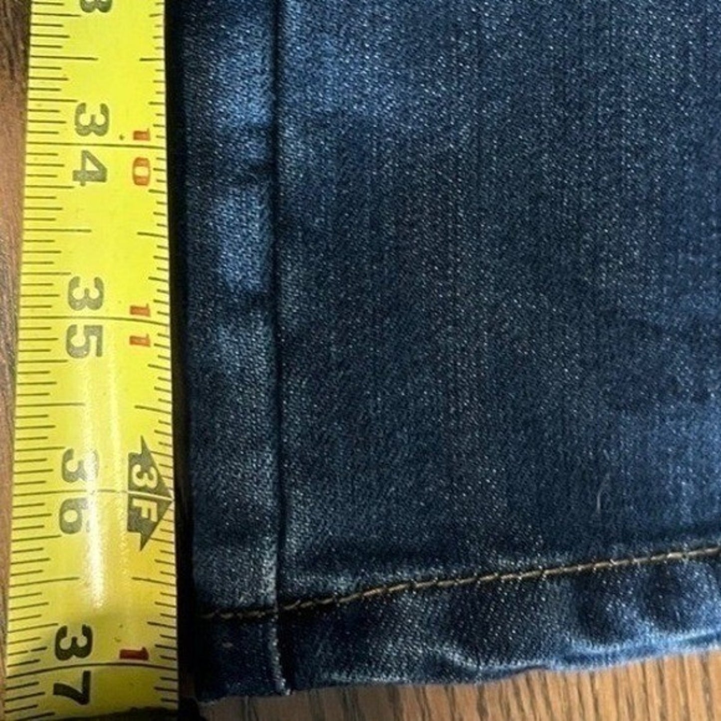 Levi's 505 Jeans Women's Size 14 Slim Fit 25 x 27 Dark Wash Denim Regular Cowboy