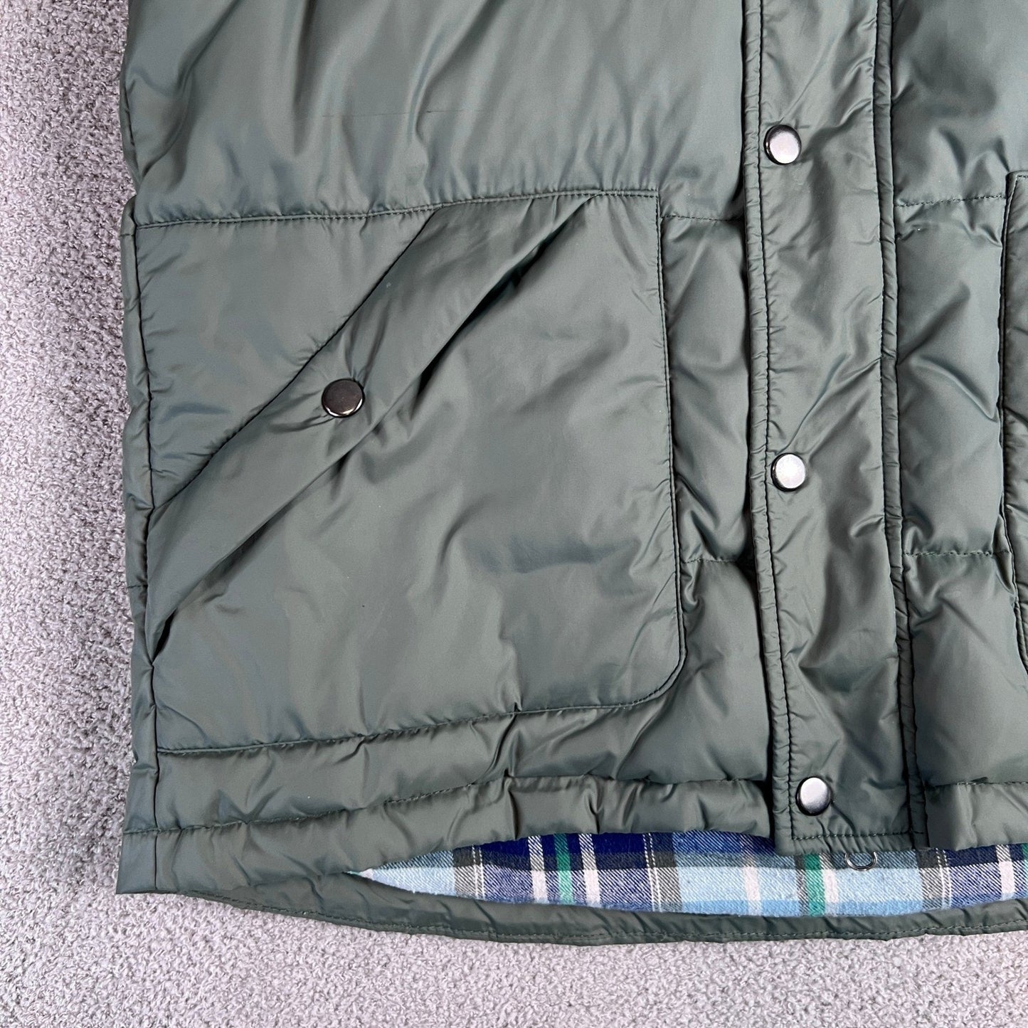 Southern Proper Puffer Vest Mens Medium Down Filled Waterfowl Feathers Zip Snaps