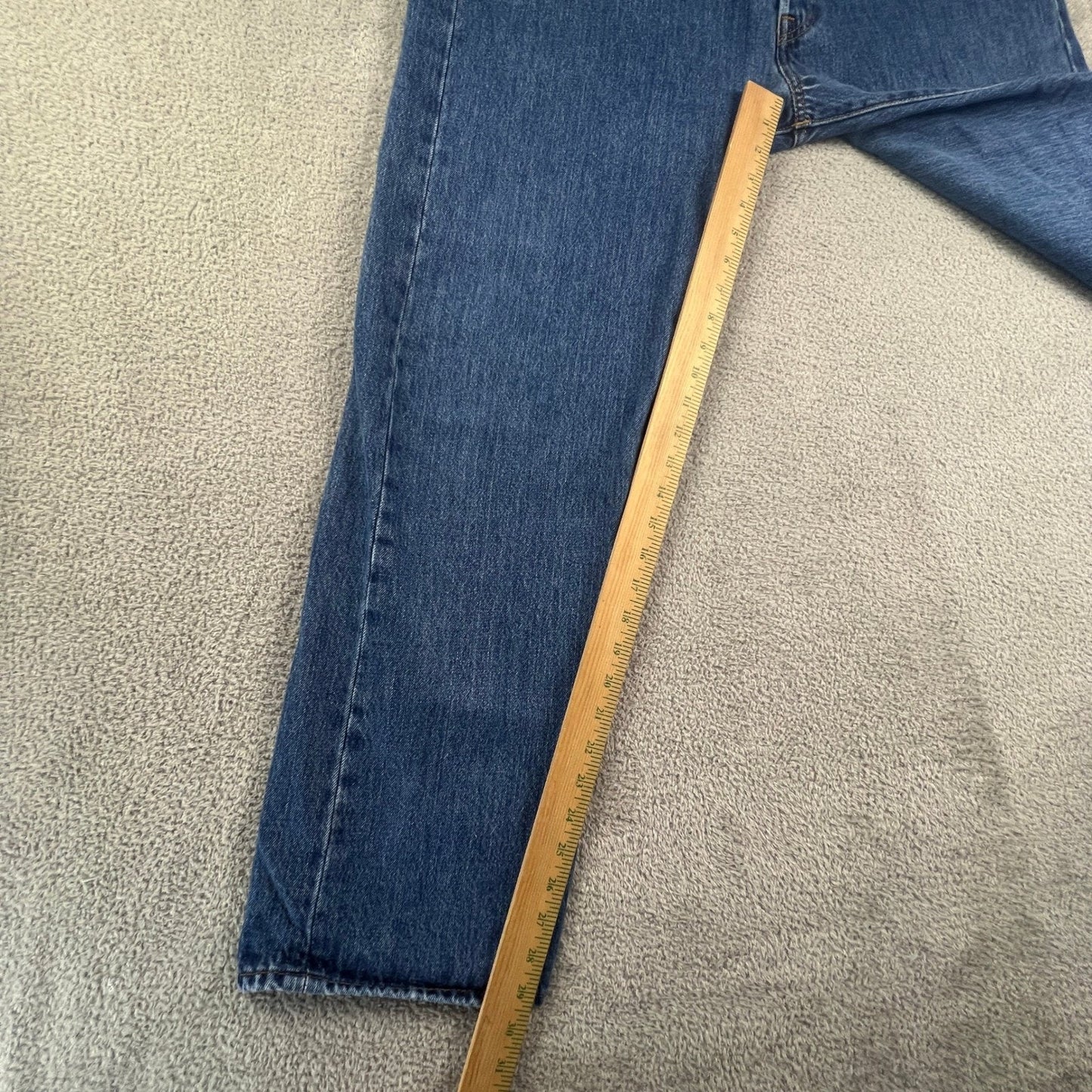 Levis 501 Original Fit Mens Jeans Blue Straight Leg Denim W40 L32 Classic Biker