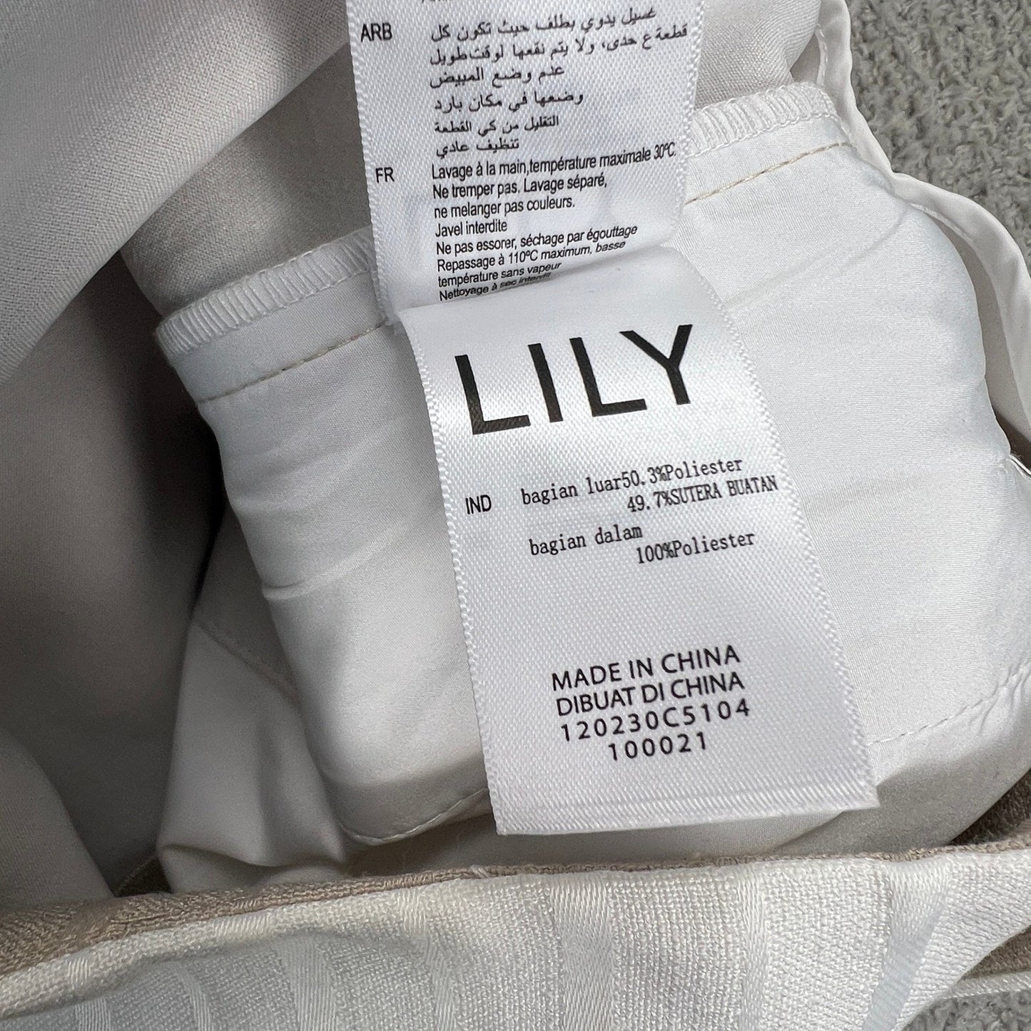 Lily Belted Shorts Womens 6 White Beige High Waist Summer Chic Colorblock