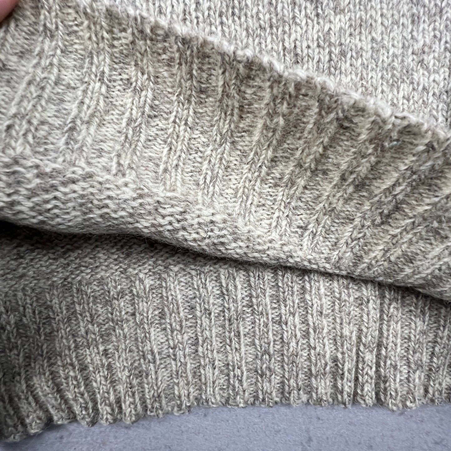 Gap Argyle Sweater Mens XL Beige Wool Blend Vintage Crewneck Preppy Knit