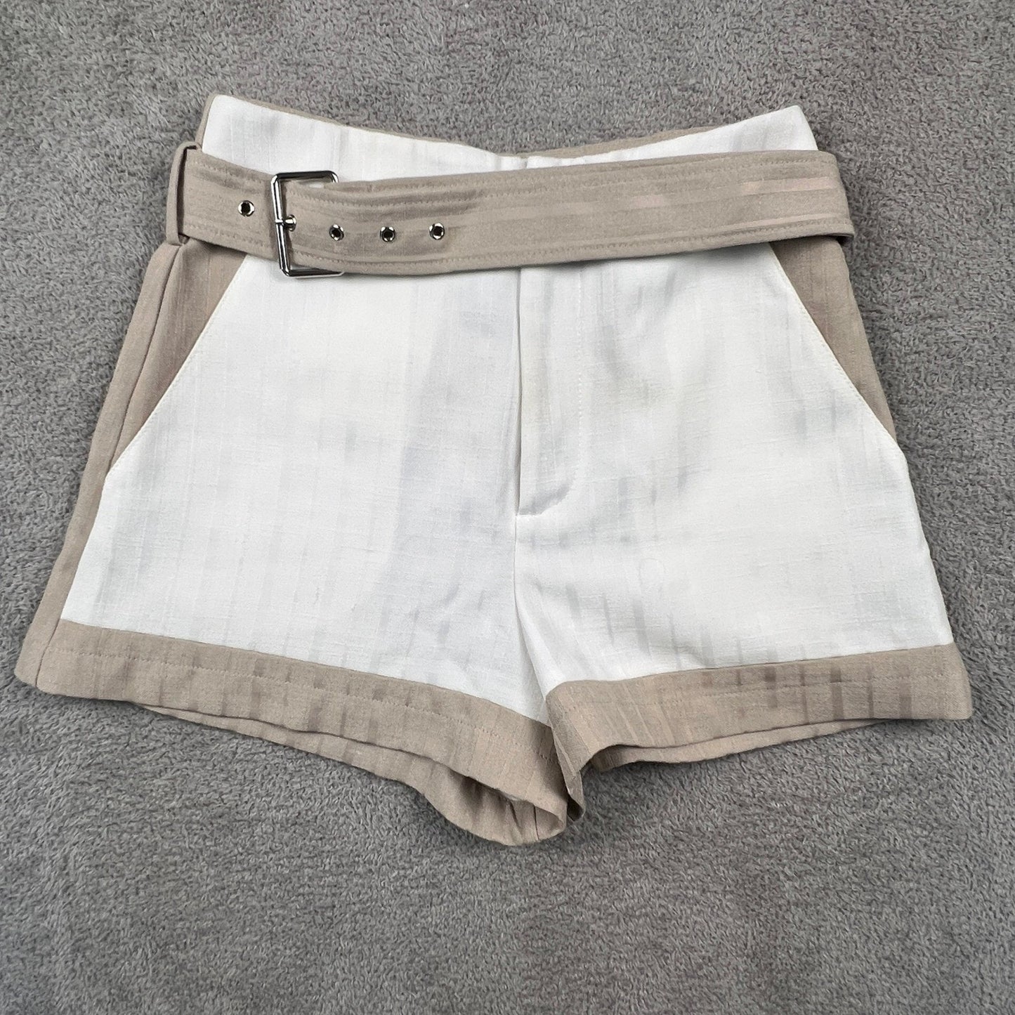 Lily Belted Shorts Womens 6 White Beige High Waist Summer Chic Colorblock