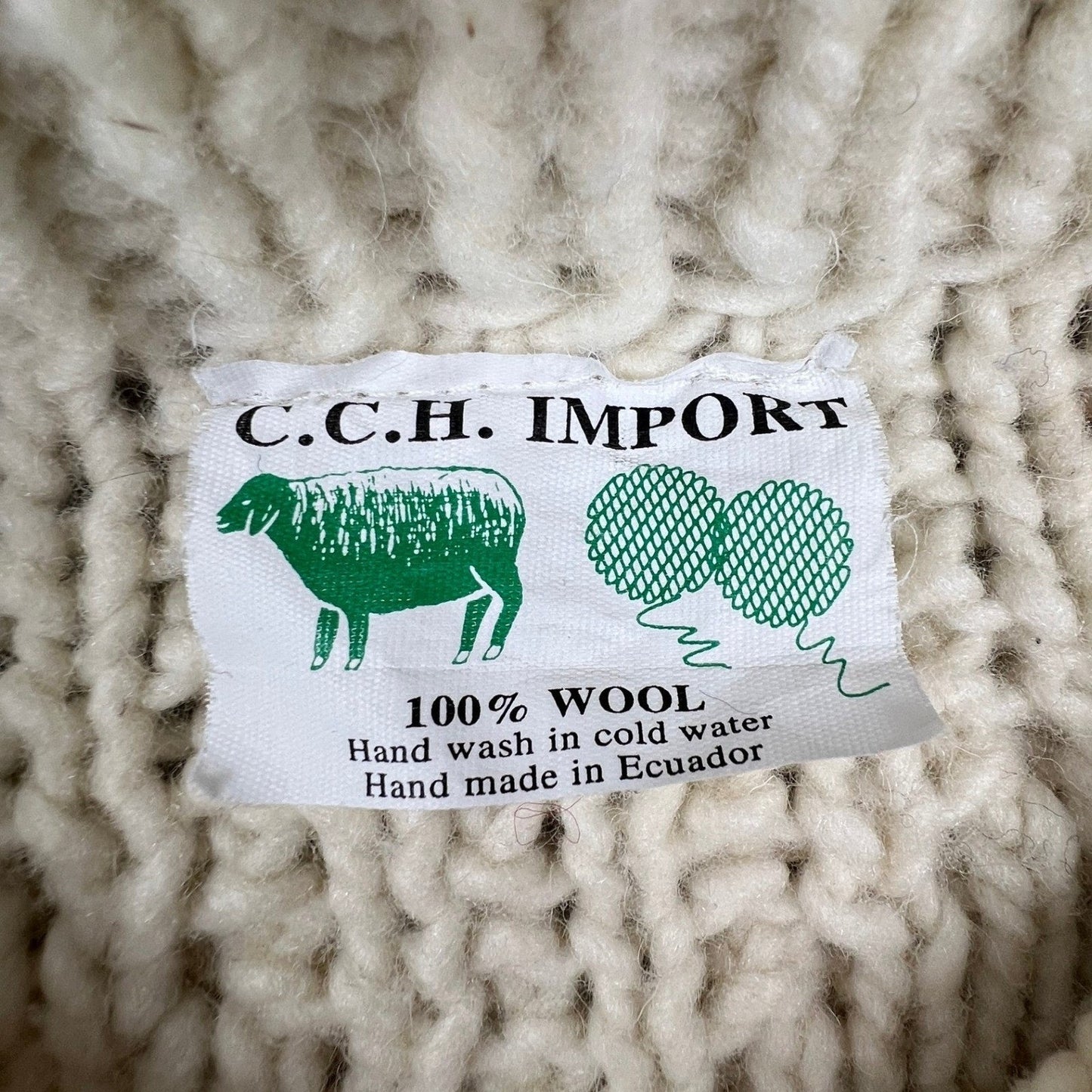 Vintage Hand Knit Cardigan Sweater Mens L Cream Wool Cable Knit Ecuador C.C.H.