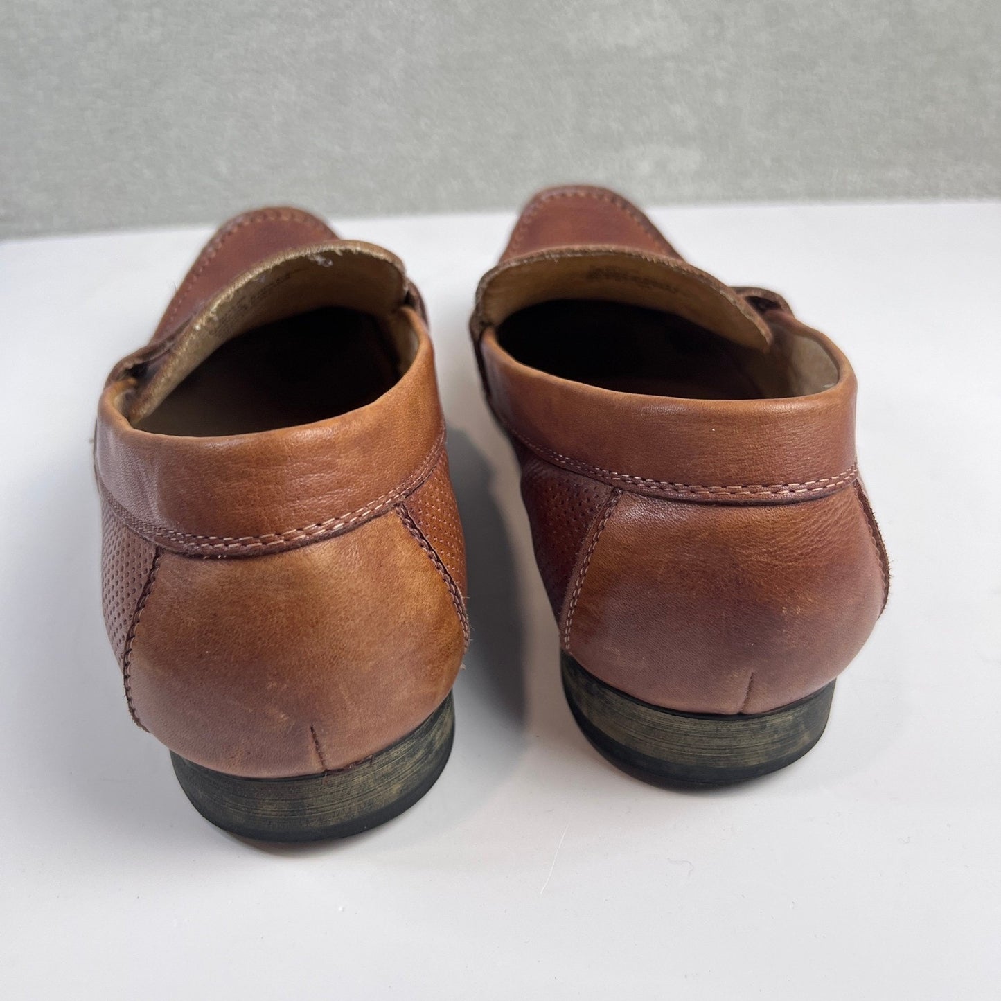 Steve Madden Leather Dress Shoes Men's Size 10 Casual Loafers Perforated Slip-on