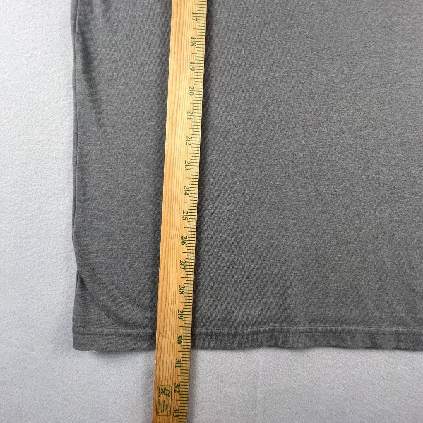 The North Face T-Shirt Mens Large Gray Logo Patch Short Sleeve Gorpcore Casual
