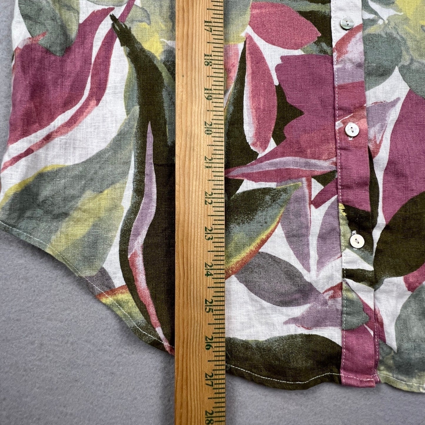 Tahari 100% Linen Sleeveless Blouse Womens Small Floral Button Front Boho Summer