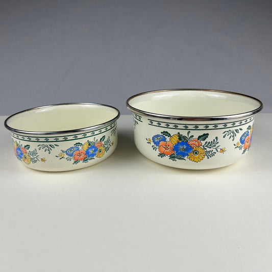 VTG Bowls M. Kamenstein Enamel Set of 2 Floral 1982 Kitchenware Grandamcore