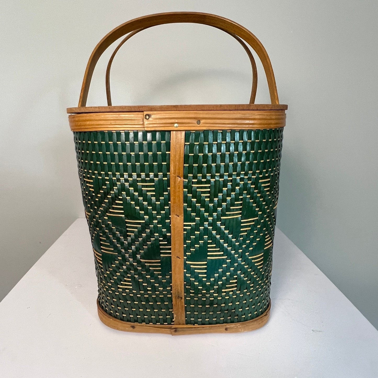 VTG 60s Hawkeye Picnic Basket Green Woven Wood Lid Mid Century Retro Decor