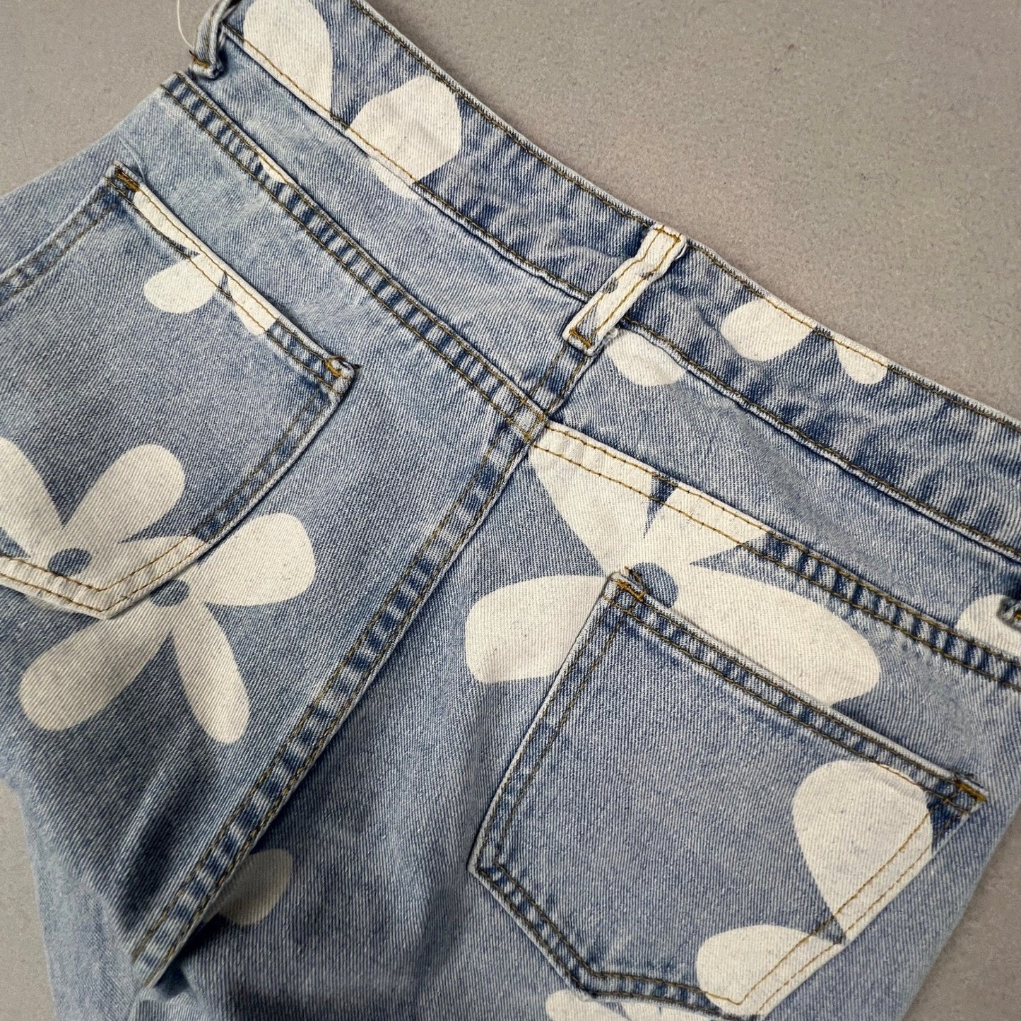 Straight Leg Retro Boho Daisy Print Jeans Womens 27 Light Blue Floral