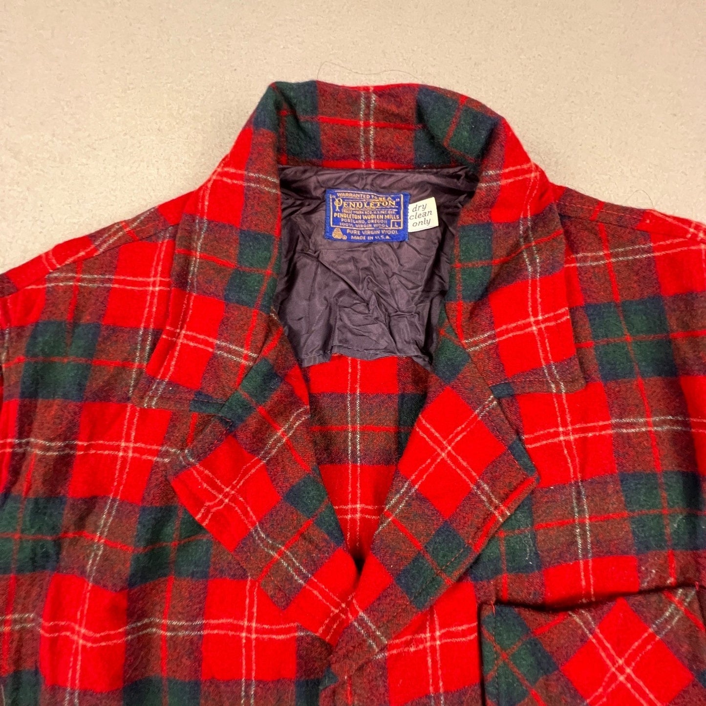 Pendleton Wool Blazer Jacket Mens Large Red Plaid Virgin Wool Vintage Outdoor