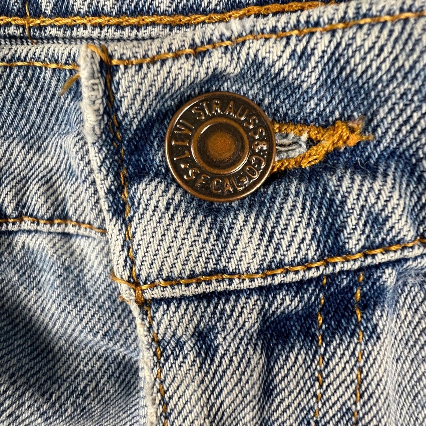 Levi's 951 Denim Shorts Womens 14 Relaxed Orange Tab Vintage 90s Mom Streetwear