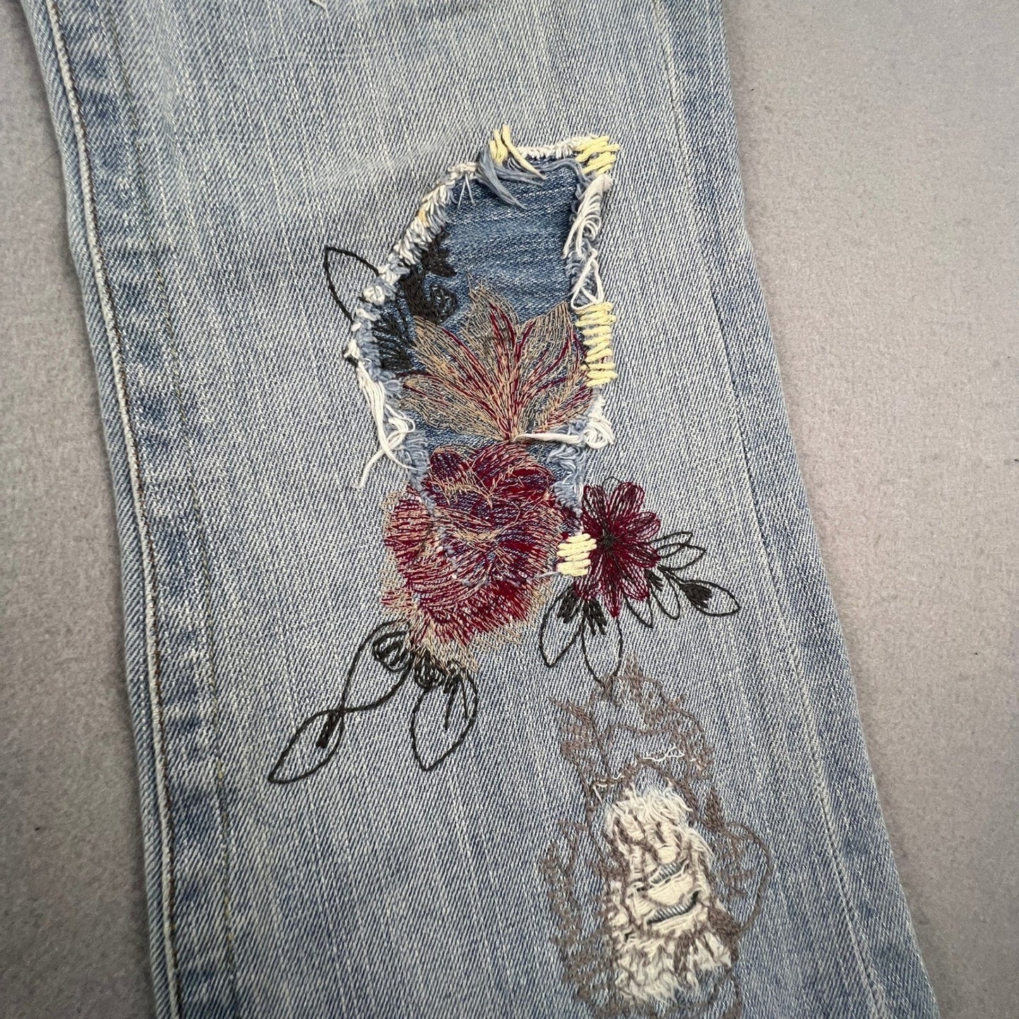 VTG Y2K Bebe Flare Jeans Womens 27 Embroidered Distressed Patchwork Boho