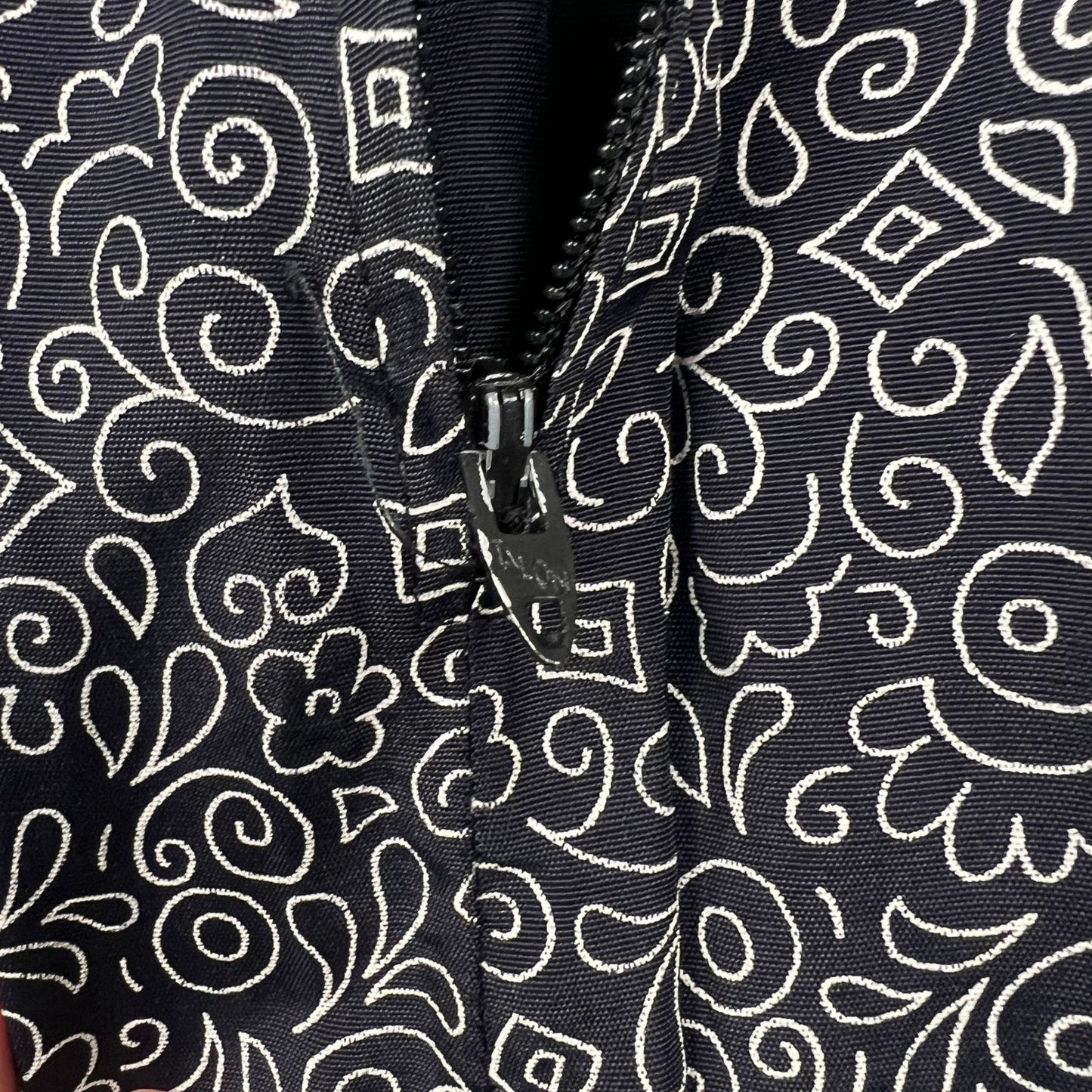 VTG 90s Rampage Mini Dress Womens 11 Black White Paisley Scroll Sleeveless