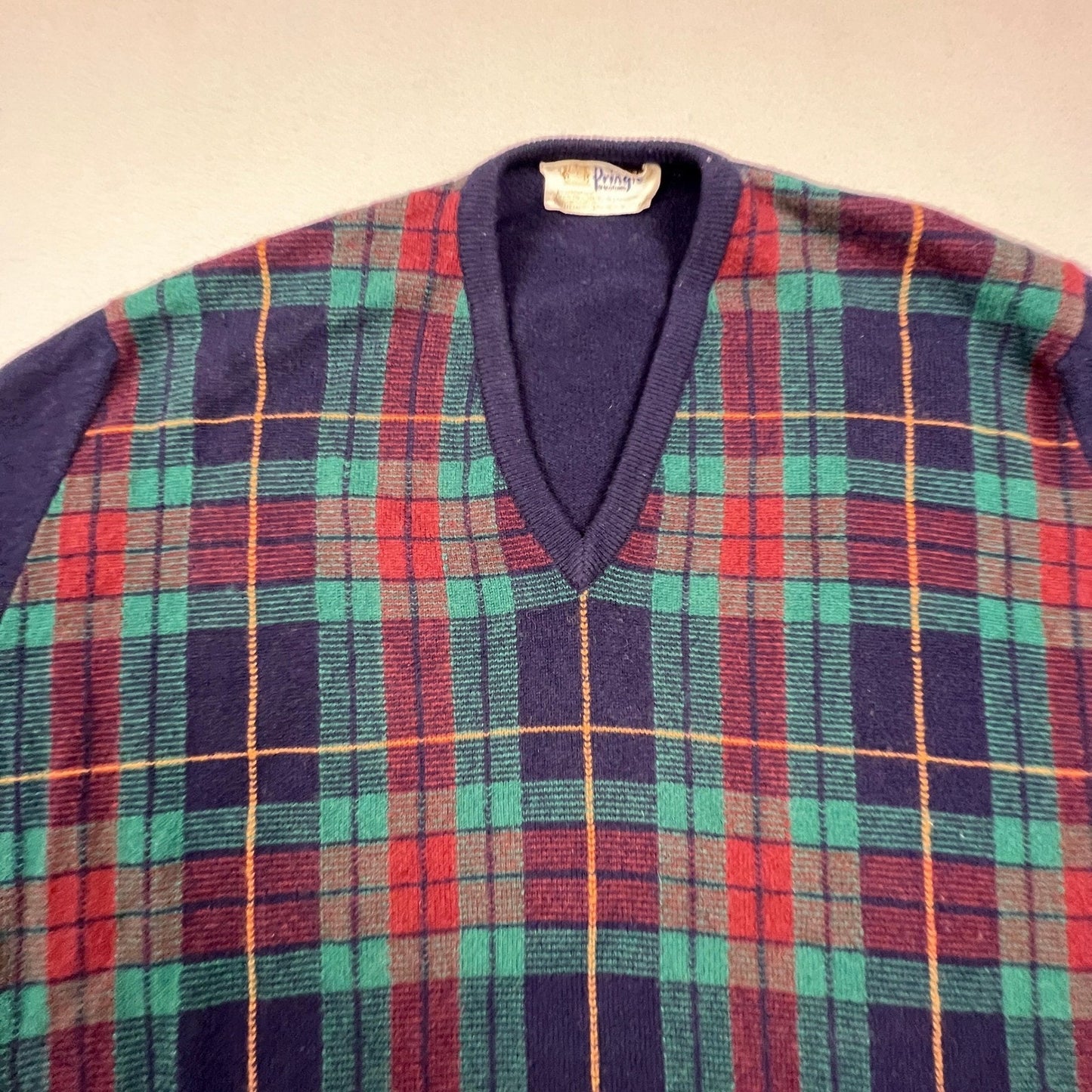 Pringle of Scotland V-Neck Sweater Men 2XL Navy Plaid Lambswool Vintage Scotland