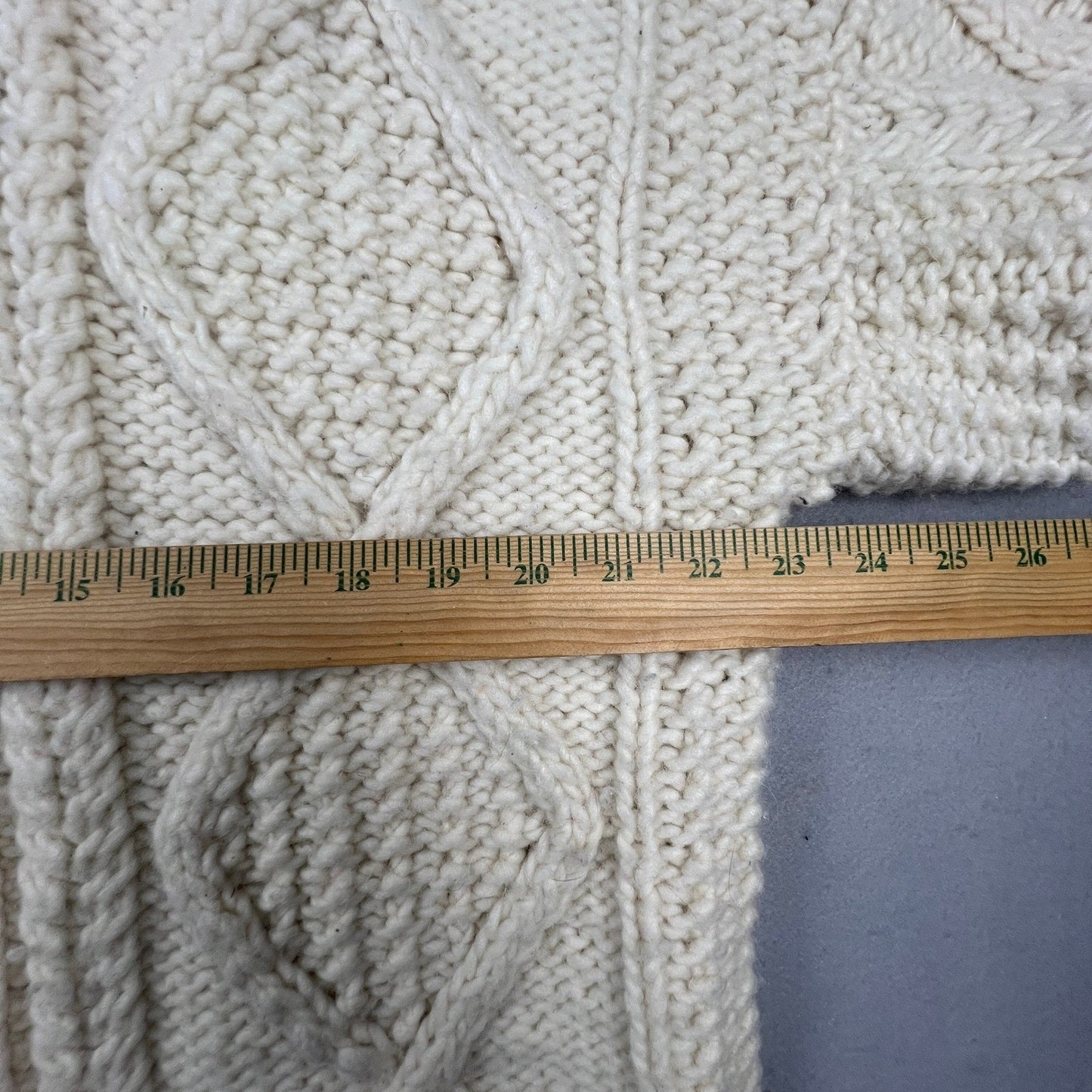 Vintage Hand Knit Cardigan Sweater Mens L Cream Wool Cable Knit Ecuador C.C.H.