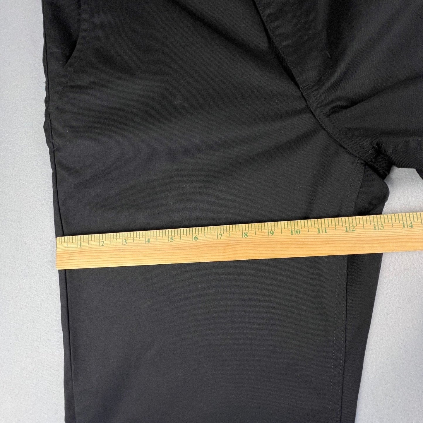 Vans Authentic Chino Pants Mens 32x32 Black Loose Fit Skate Workwear VN000HZCBLK