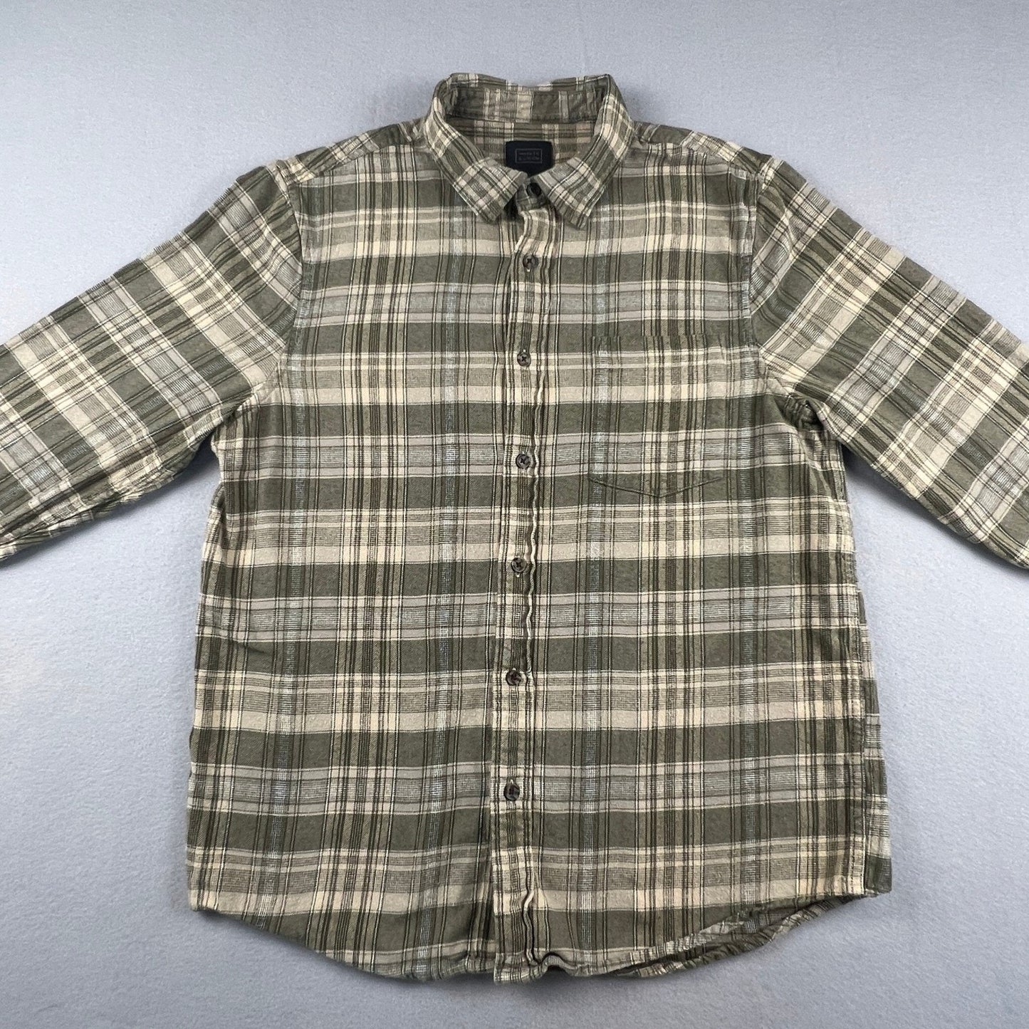 14th & Union Plaid Button Down Mens Size Medium Olive Green Cotton Flannel Style