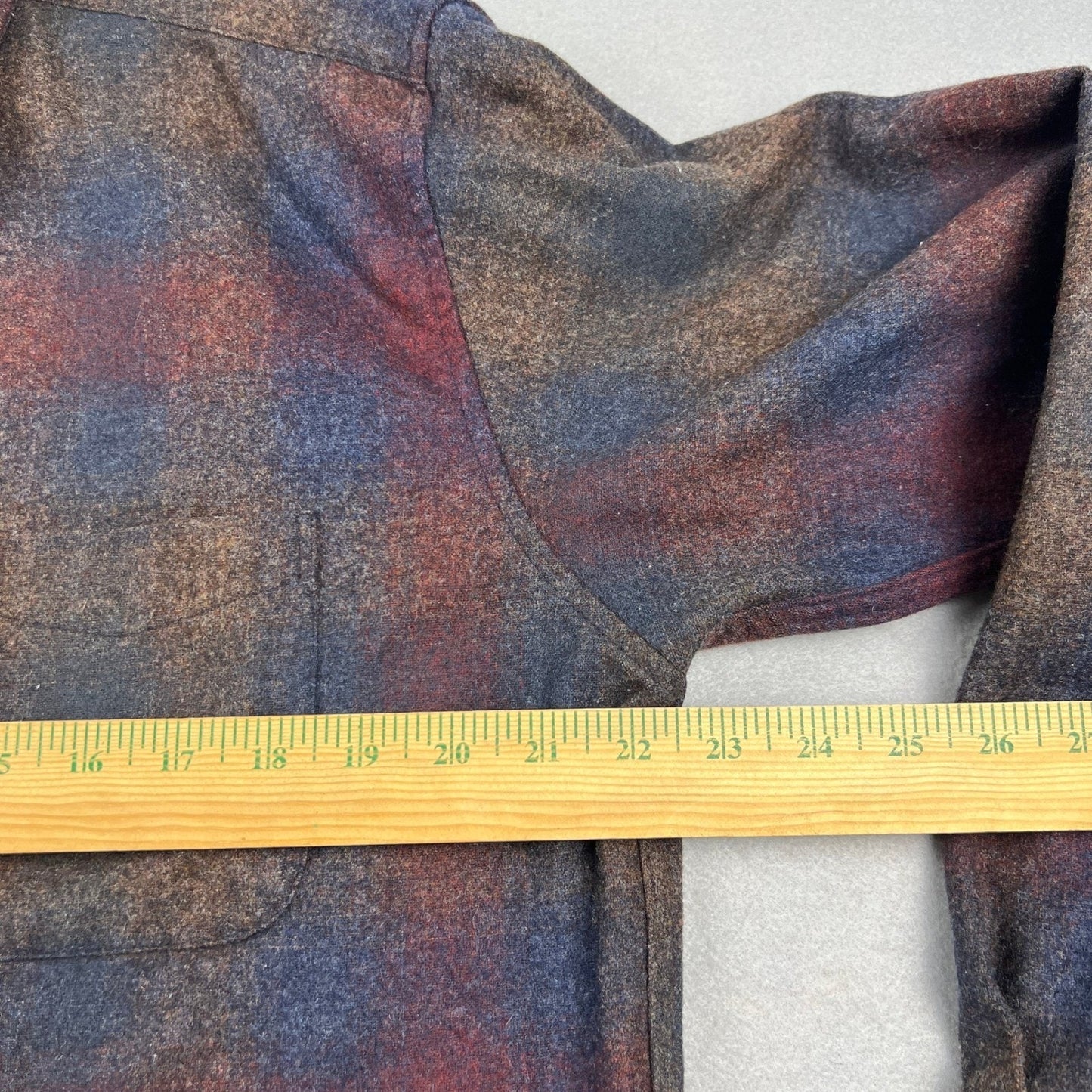 Pendleton Lodge Shirt Mens L Brown Plaid Wool Button Up Flannel Outdoor Classic