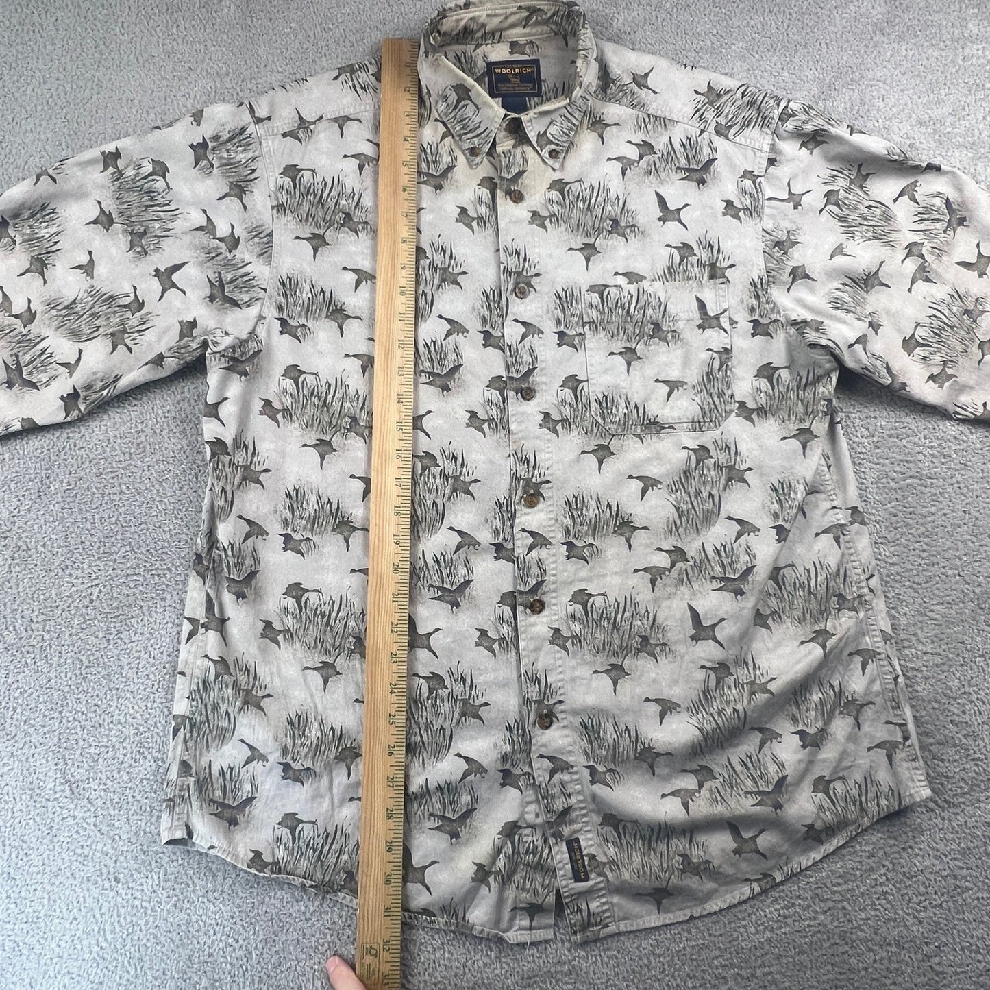 Woolrich Button Down Shirt Mens L Grey Duck Marsh Print Hunting Outdoor Cabin